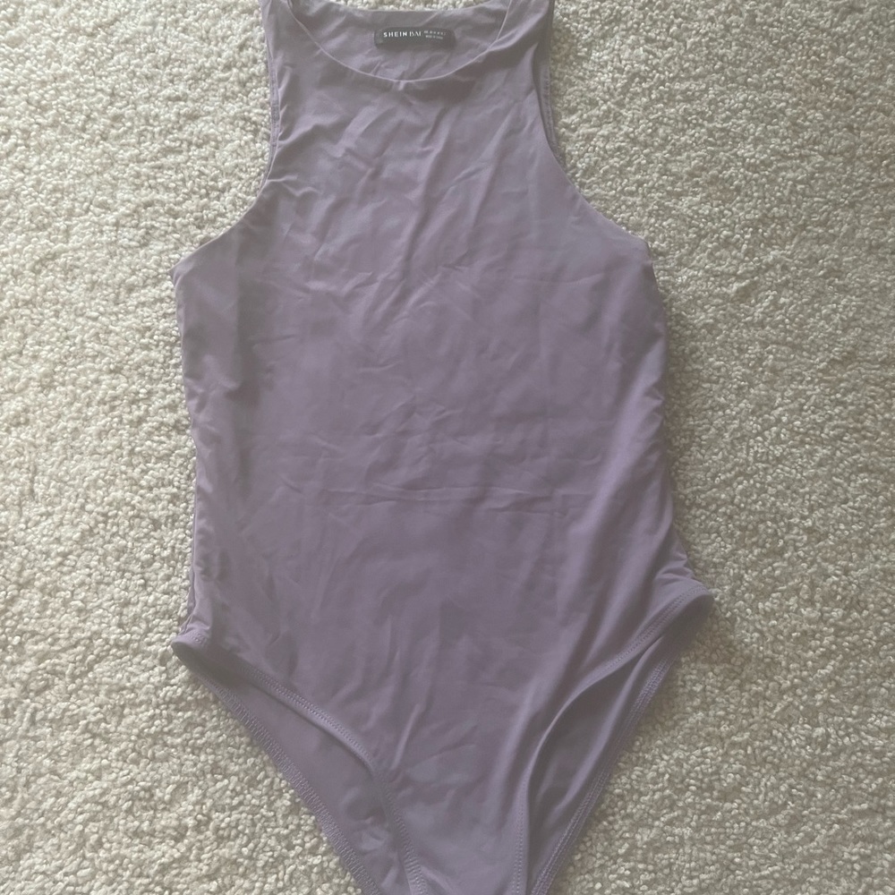 Ashy purple one piece suit XS 💟